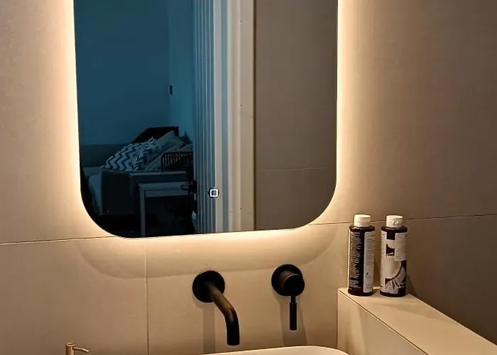 Nesaea Seafront House