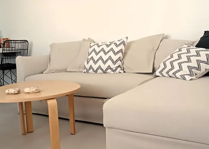 Nesaea Seafront House פרספורוס