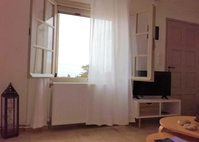 בית נופש Nesaea Seafront House *