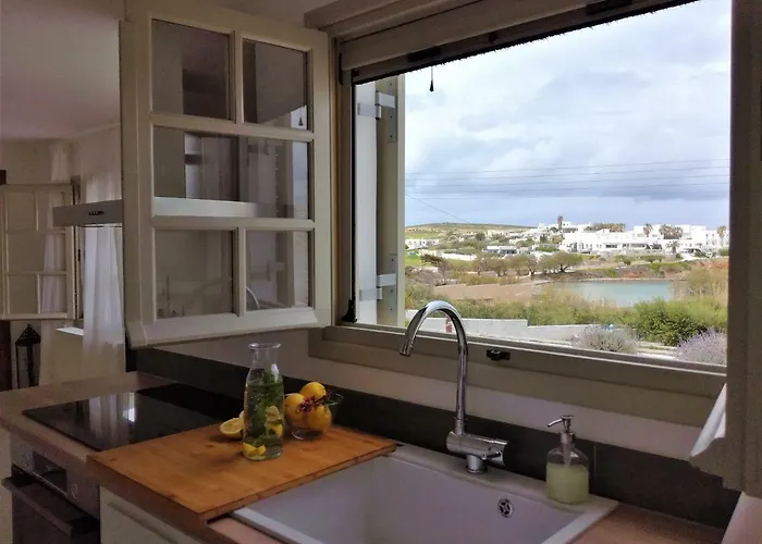 בית נופש Nesaea Seafront House *