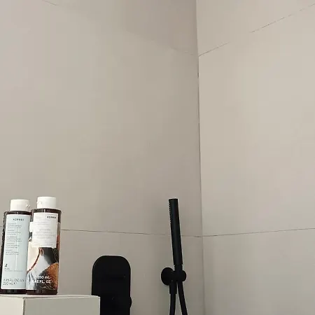 Hébergement de vacances Nesaea Seafront House