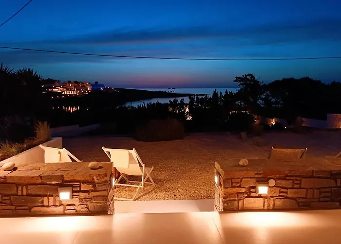 Nesaea Seafront House *