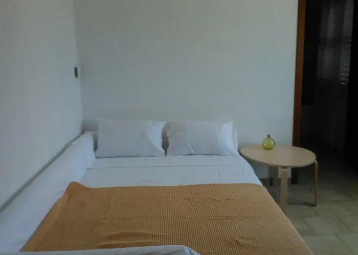 Nesaea Seafront House パラスポロス