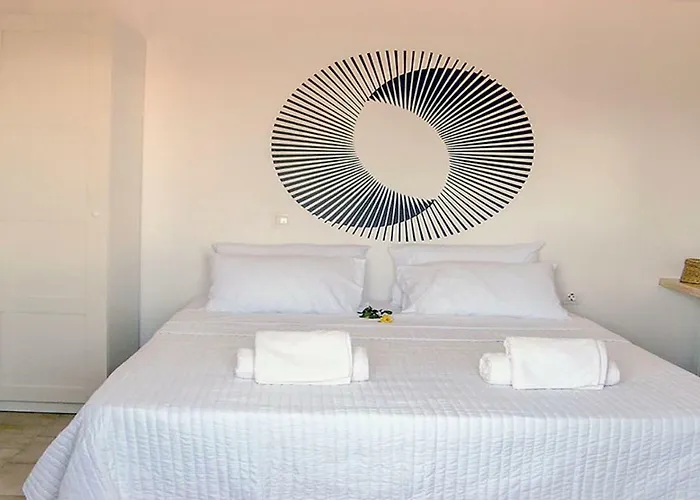 Nesaea Seafront House パラスポロス